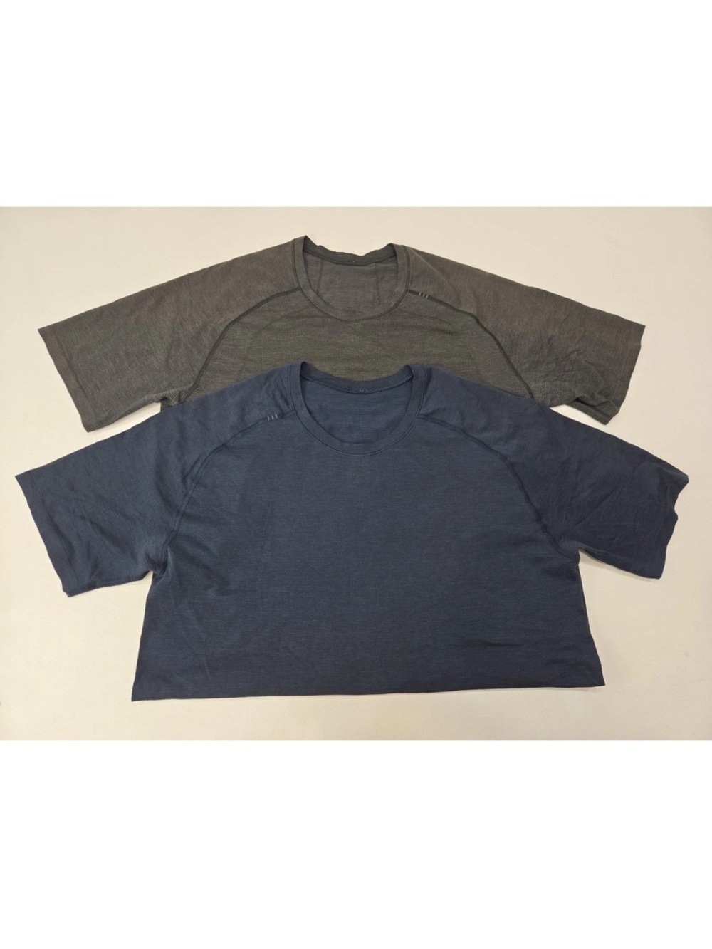 Lululemon Metal Vent Tech Shirts Crewneck Blue Gray Lot of 2 Size L Mens